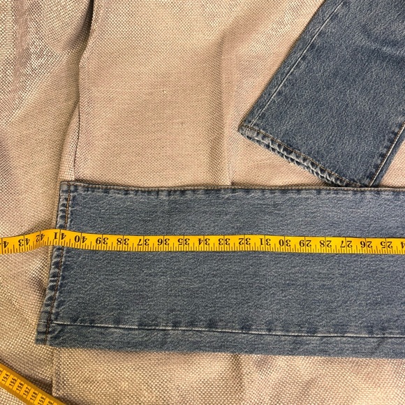 Levi's Denim Jeans with Button Fly - Picture 8 of 9